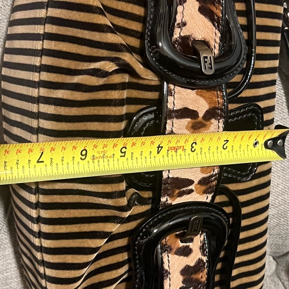 Fendi limited edition shoulder bag - Picture 13 of 13